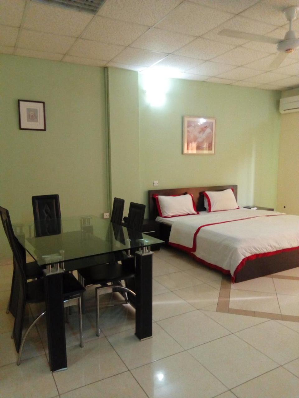 Weaver'S Hotel Abuja Exterior foto